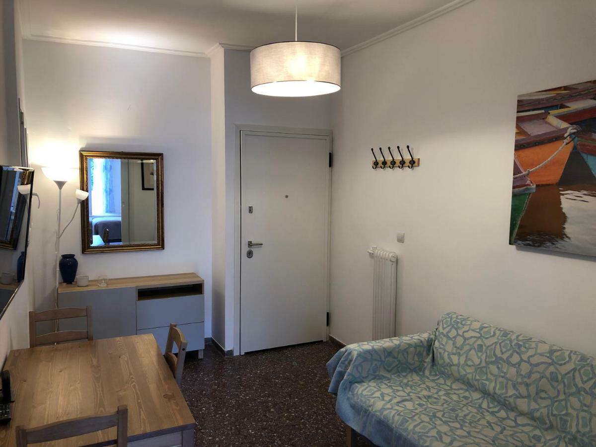 Metaxourgio Spacious Two Bedroom Apartment 雅典 外观 照片