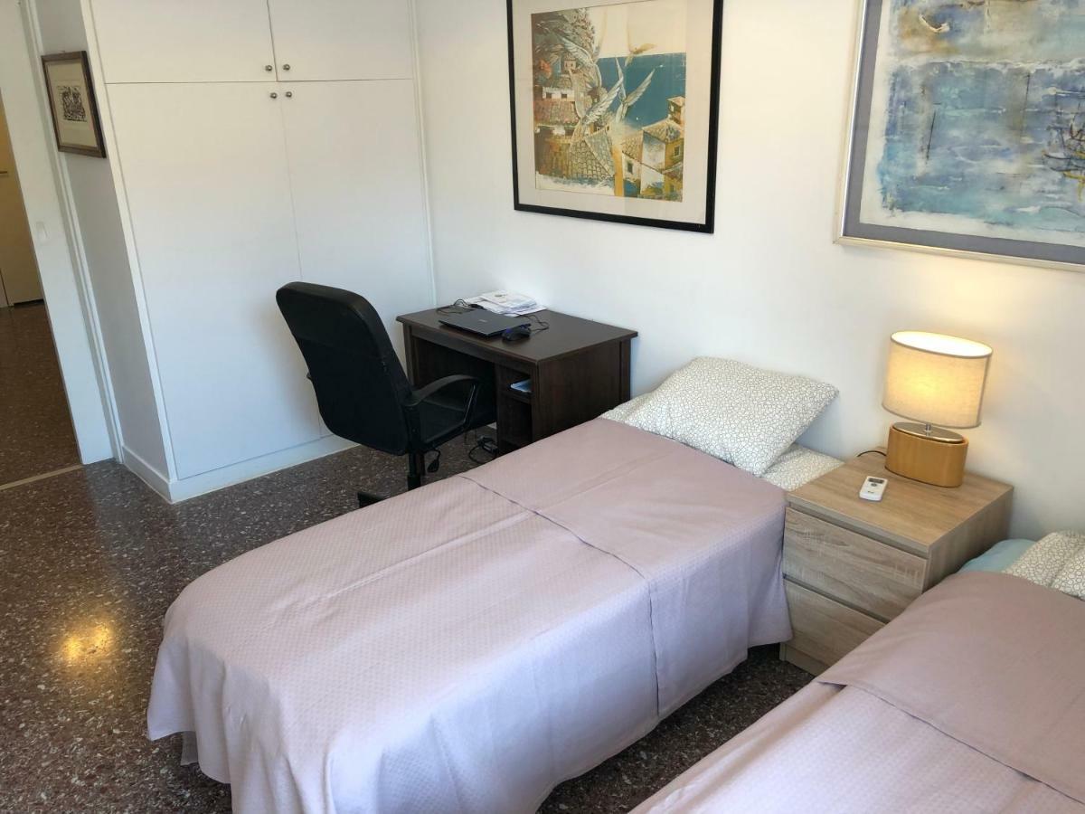 Metaxourgio Spacious Two Bedroom Apartment 雅典 外观 照片