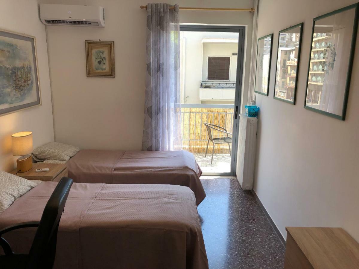 Metaxourgio Spacious Two Bedroom Apartment 雅典 外观 照片